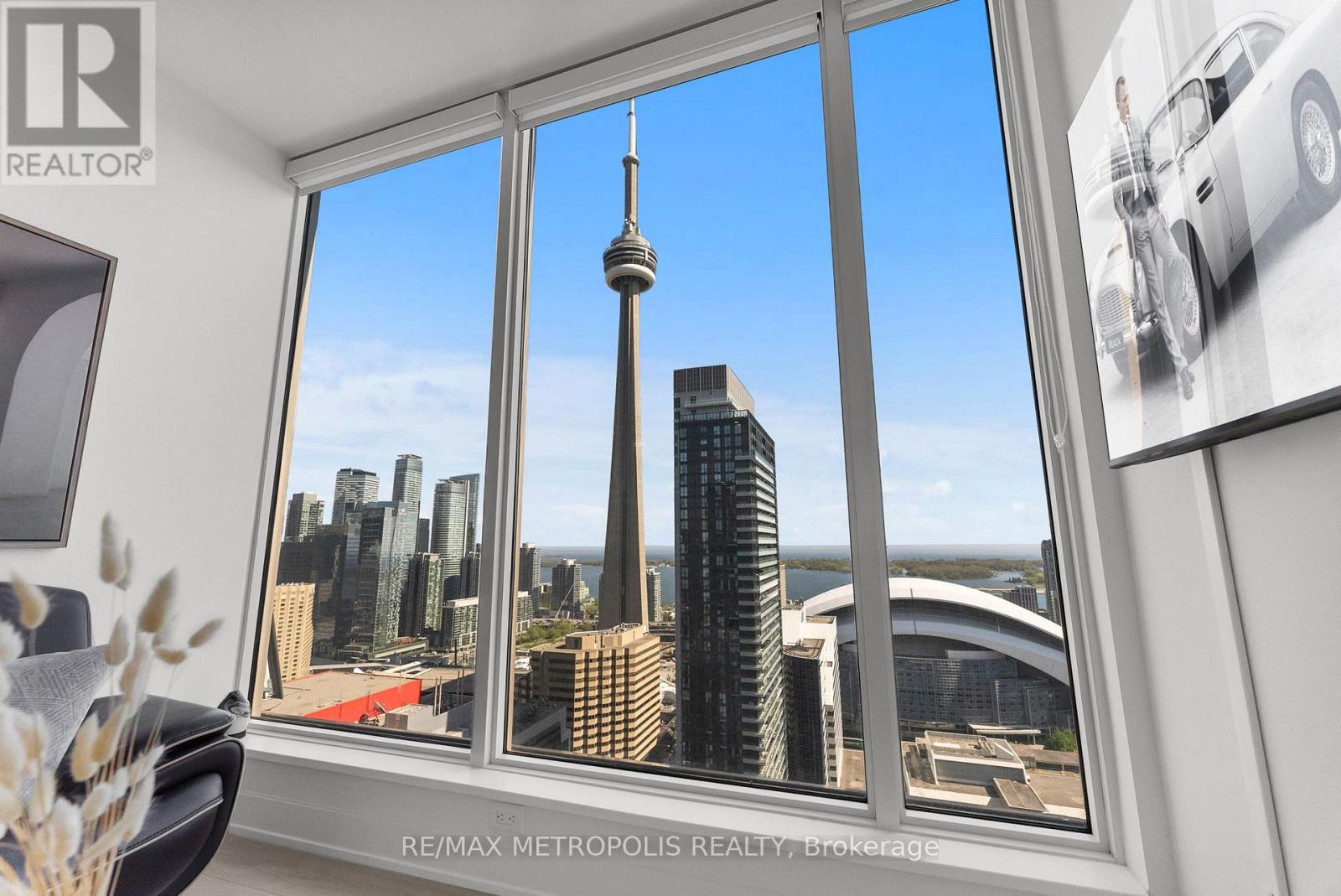 3202 15 Mercer St, Toronto, ON M5V 1H2