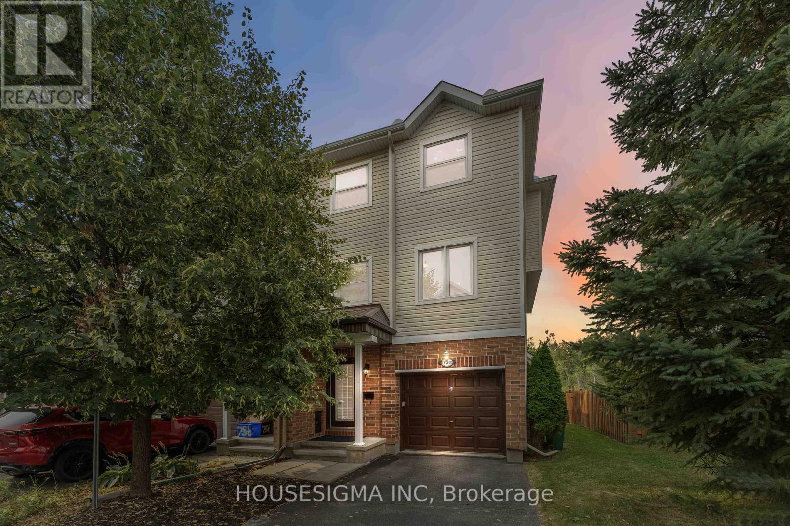 758 Sanibel Private, Ottawa, ON K2H 0A8
