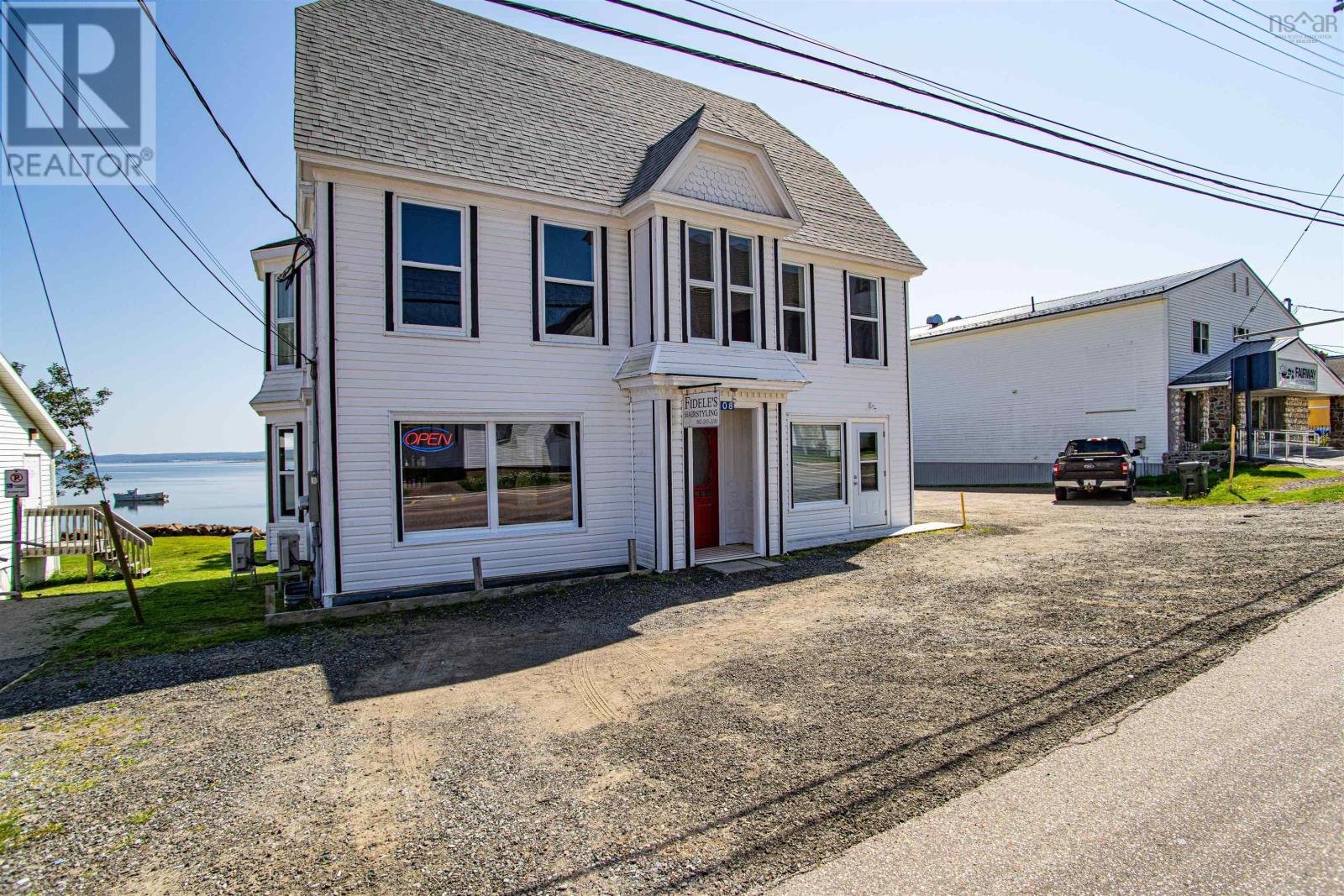 108 Montague Row, Digby, NS B0V 1A0