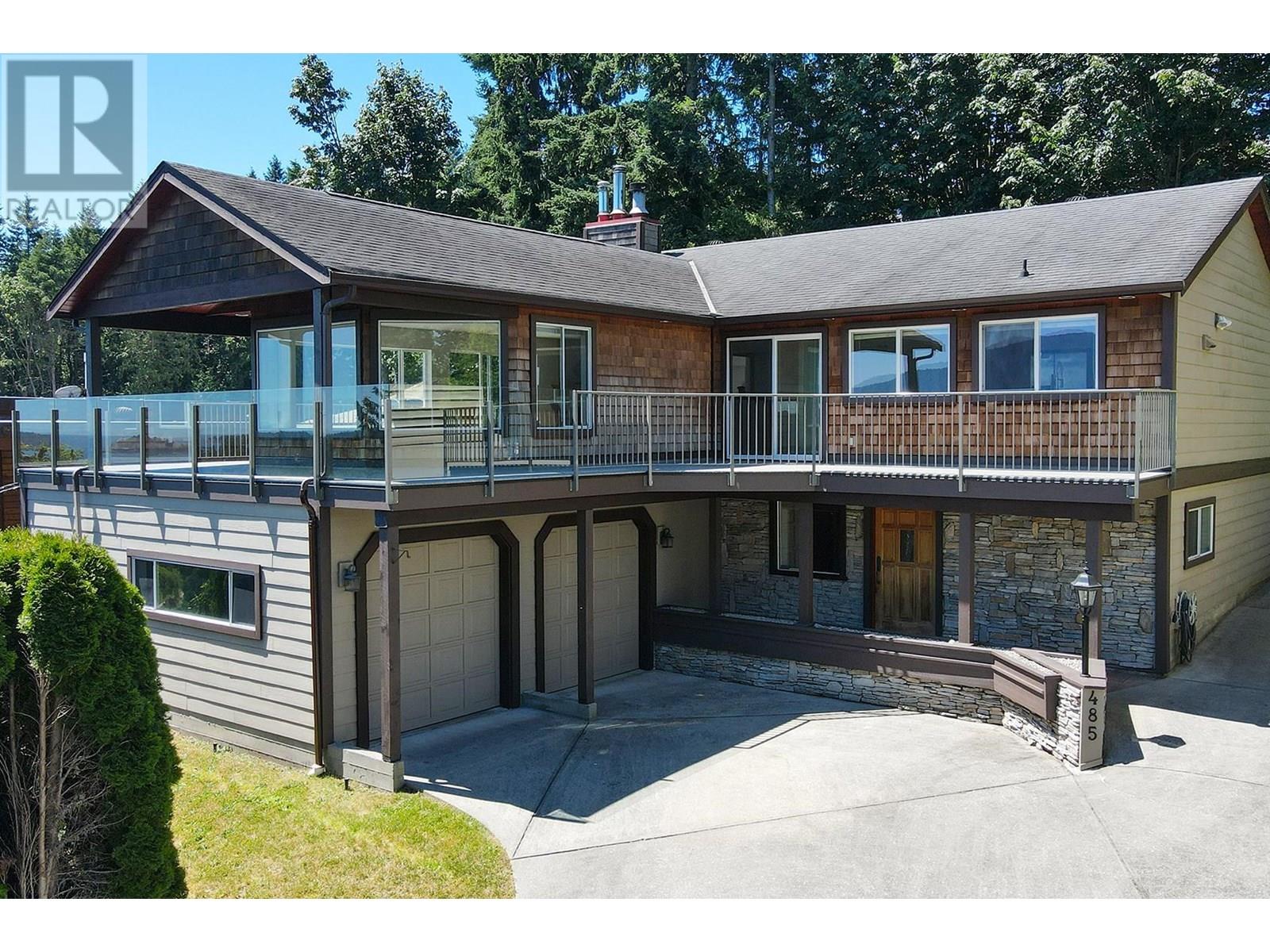 485 Abbs Rd, Gibsons, BC V0N 1V0