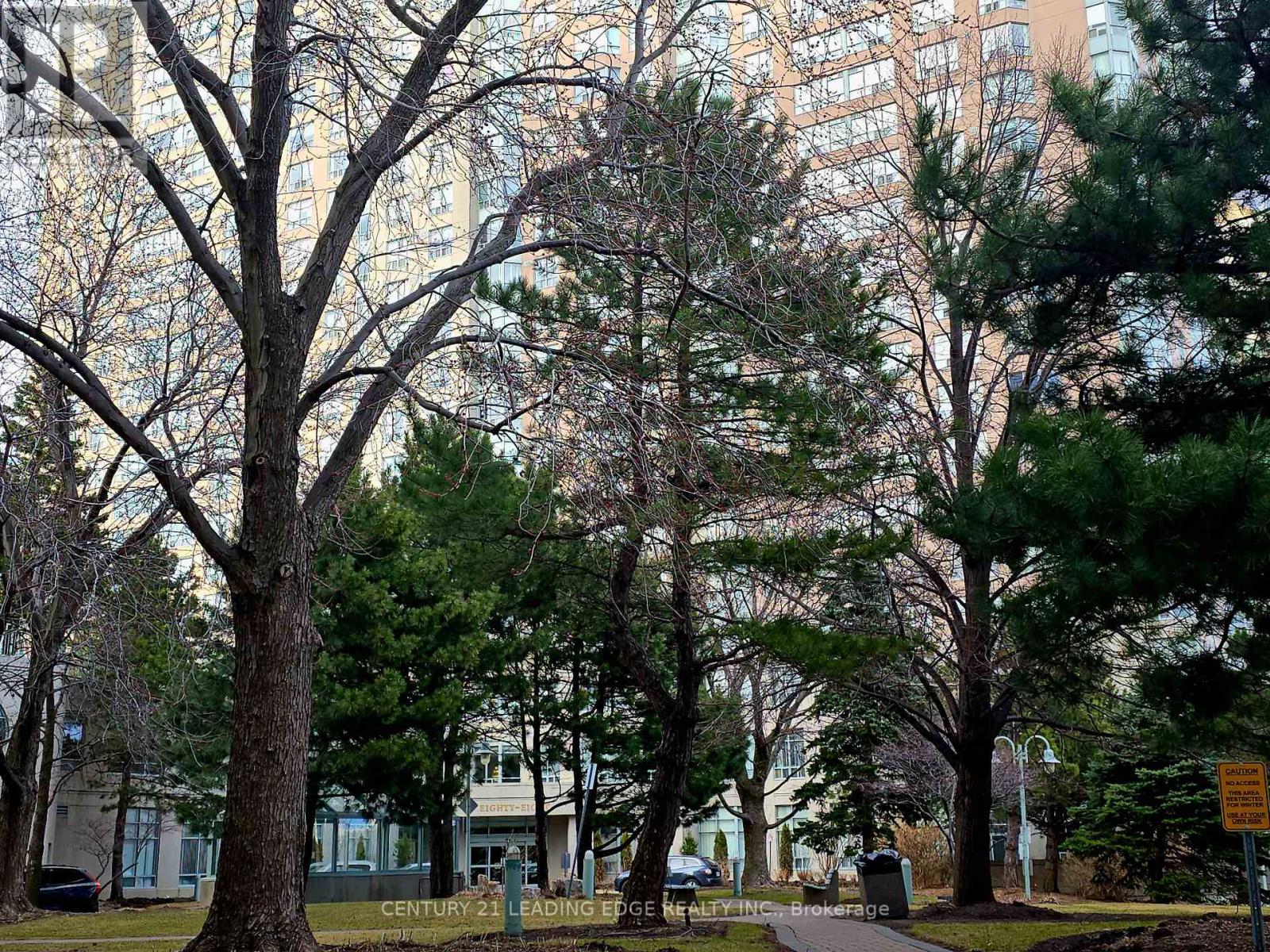 1107 88 Corporate Dr, Toronto, ON M1H 3G6
