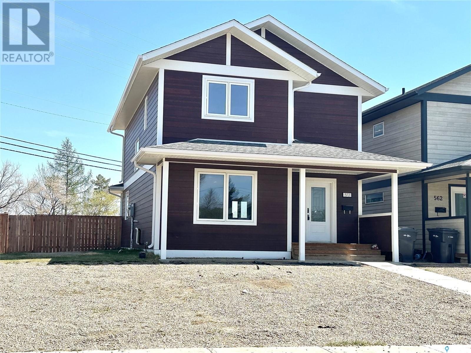 105th Street Unit 572, North Battleford, SK S9A 1R7