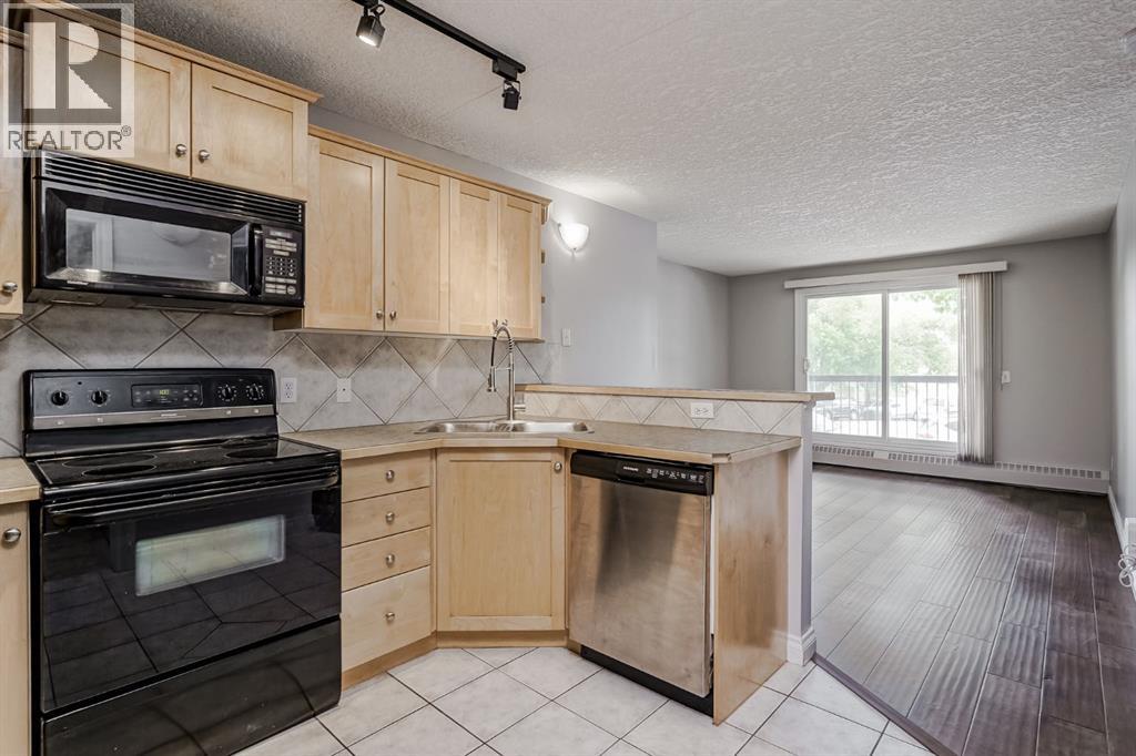 60 38a Avenue Sw Unit 305, Calgary, AB T2S 2Z9