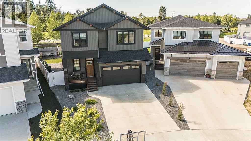 84 Emmett Cres, Red Deer, AB T4P 3G7