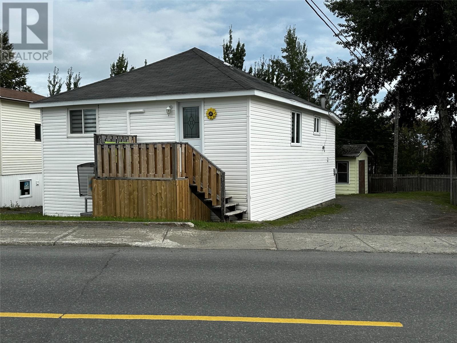 24 King St, Grand Falls-Windsor, NL A2B 1J6