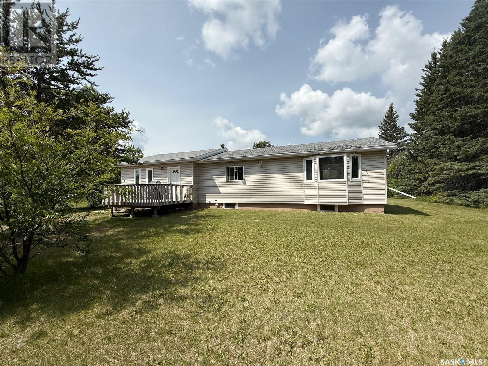 18 Larson St #520, Christopher Lake, SK S0J 0N0