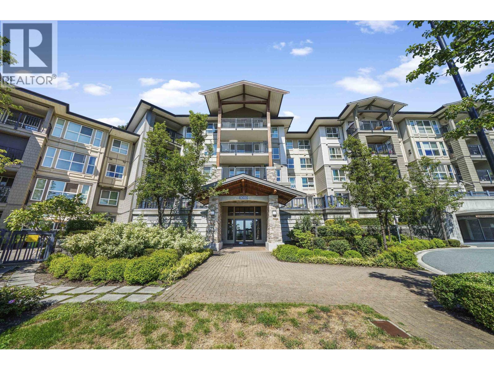 3050 Dayanee Springs Boulevard Unit 415, Coquitlam, BC V3E 0A2