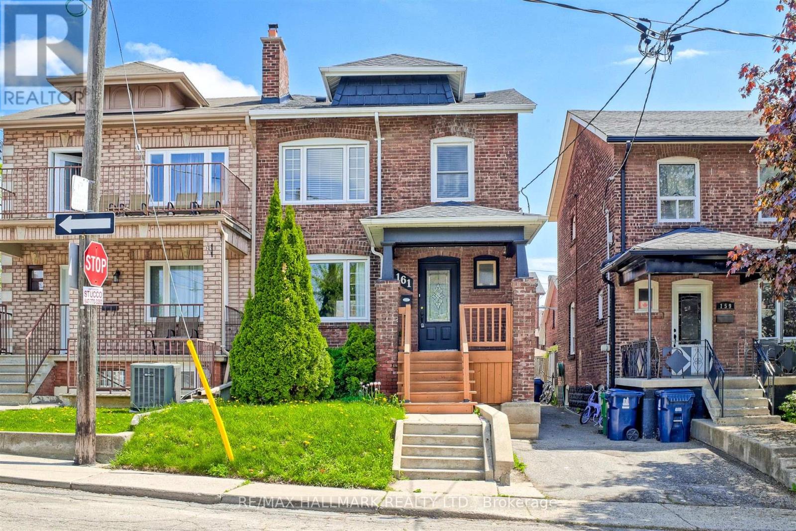 161 Sellers Ave, Toronto, ON M6E 3V1