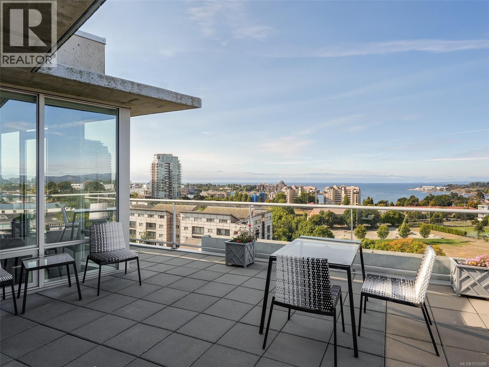 160 Wilson St Unit 1205 St, Victoria, BC V9A 7P9