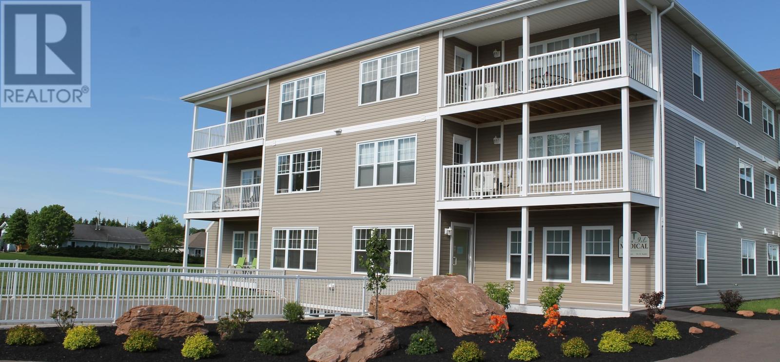 516 Macewen Road Unit 202 Rd #202, Summerside, PE C1N 5K4