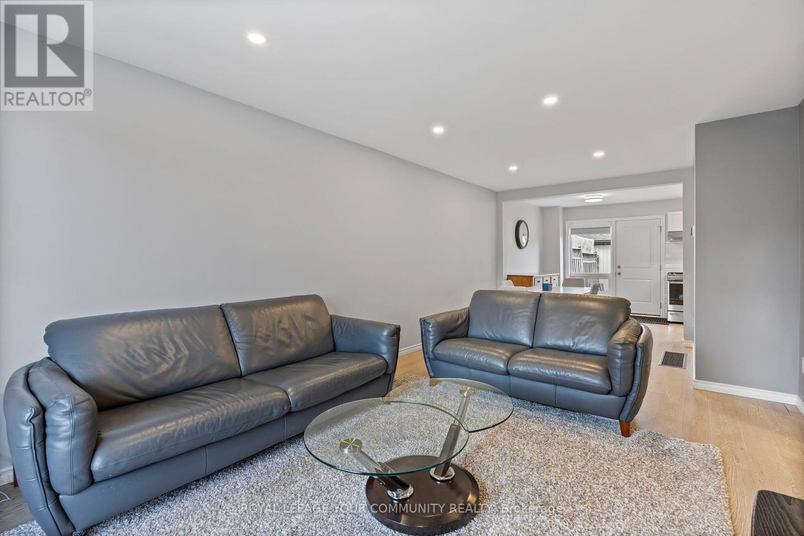 16 Patience Ln, Ajax, ON L1S 3E1