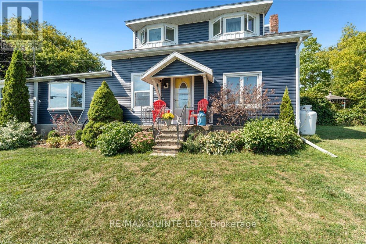 7763 Loyalist Pkwy, Greater Napanee Greater Napanee, ON K0H 1G0
