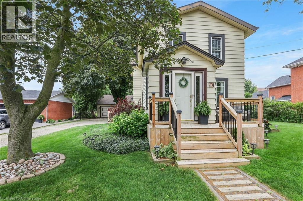 10 Maple Ave, Grimsby, ON L3M 3B6