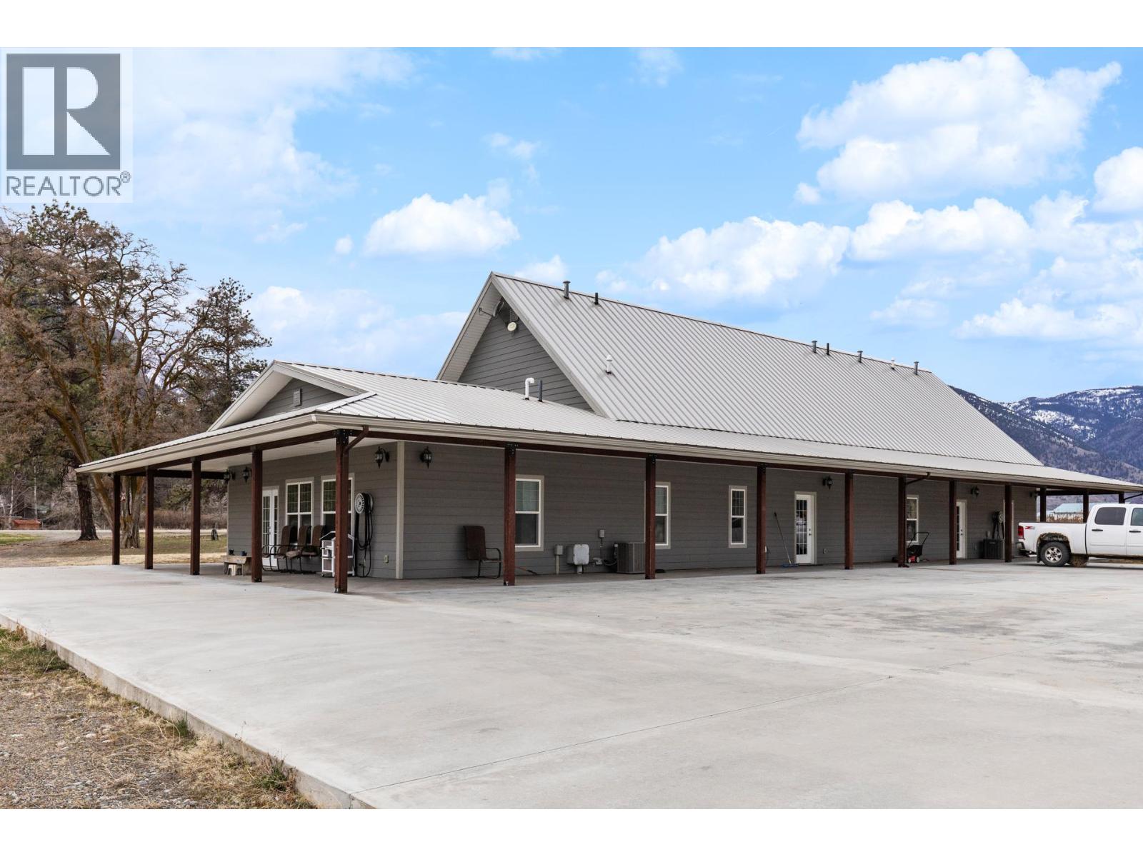 2338 Hwy 3 Other, Cawston, BC V0X 1C2