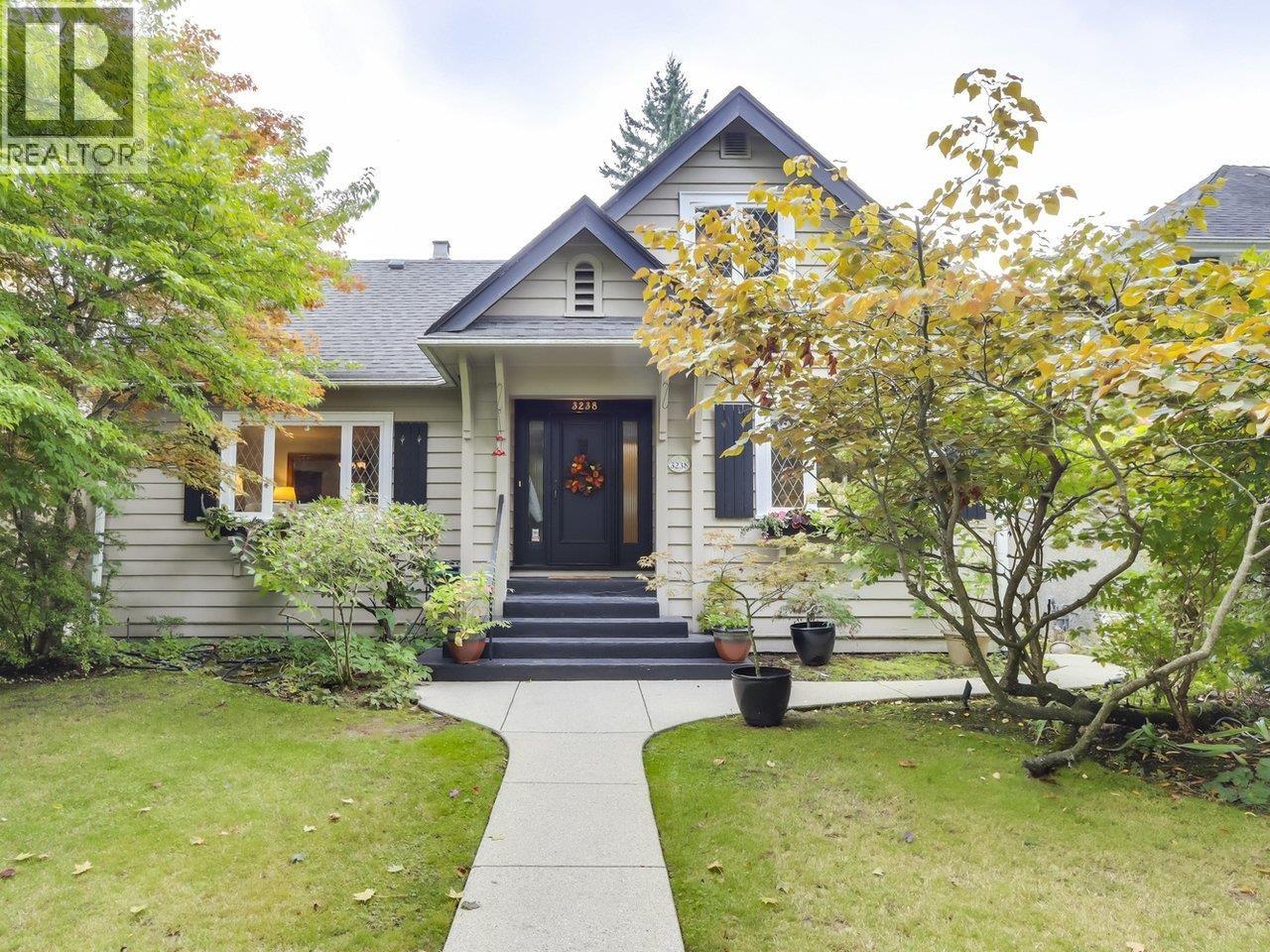 3238 W King Edward Ave, Vancouver, BC V6L 1V7
