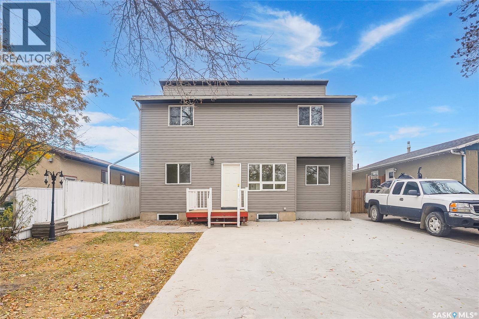 161 Rita Cres, Saskatoon, SK S7N 2L4