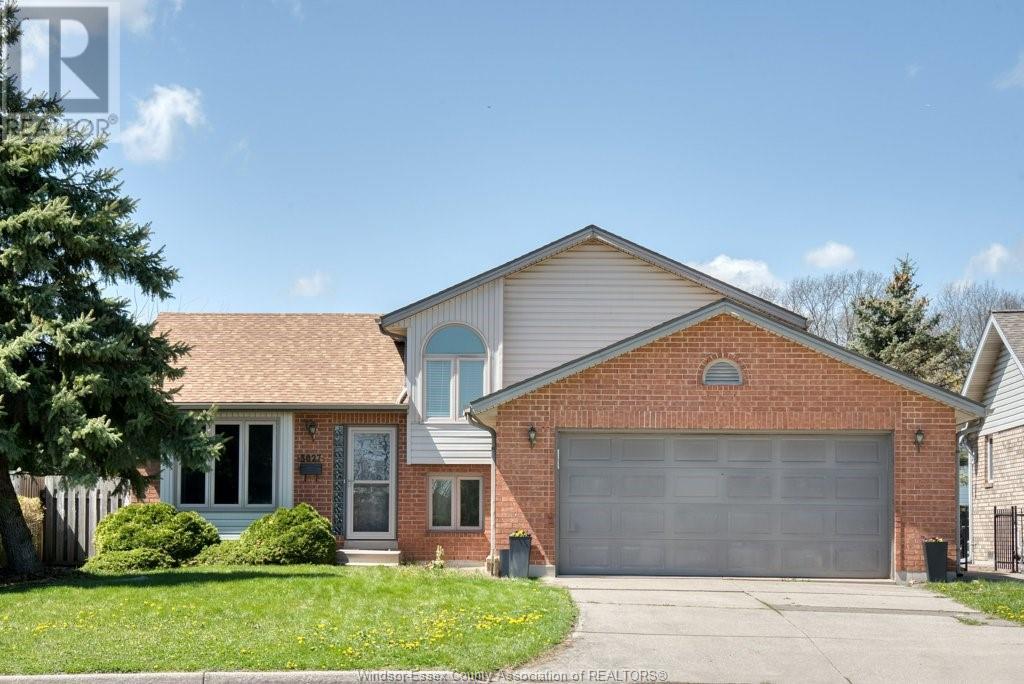 3027 Emilia, Windsor, ON N9E 4N1