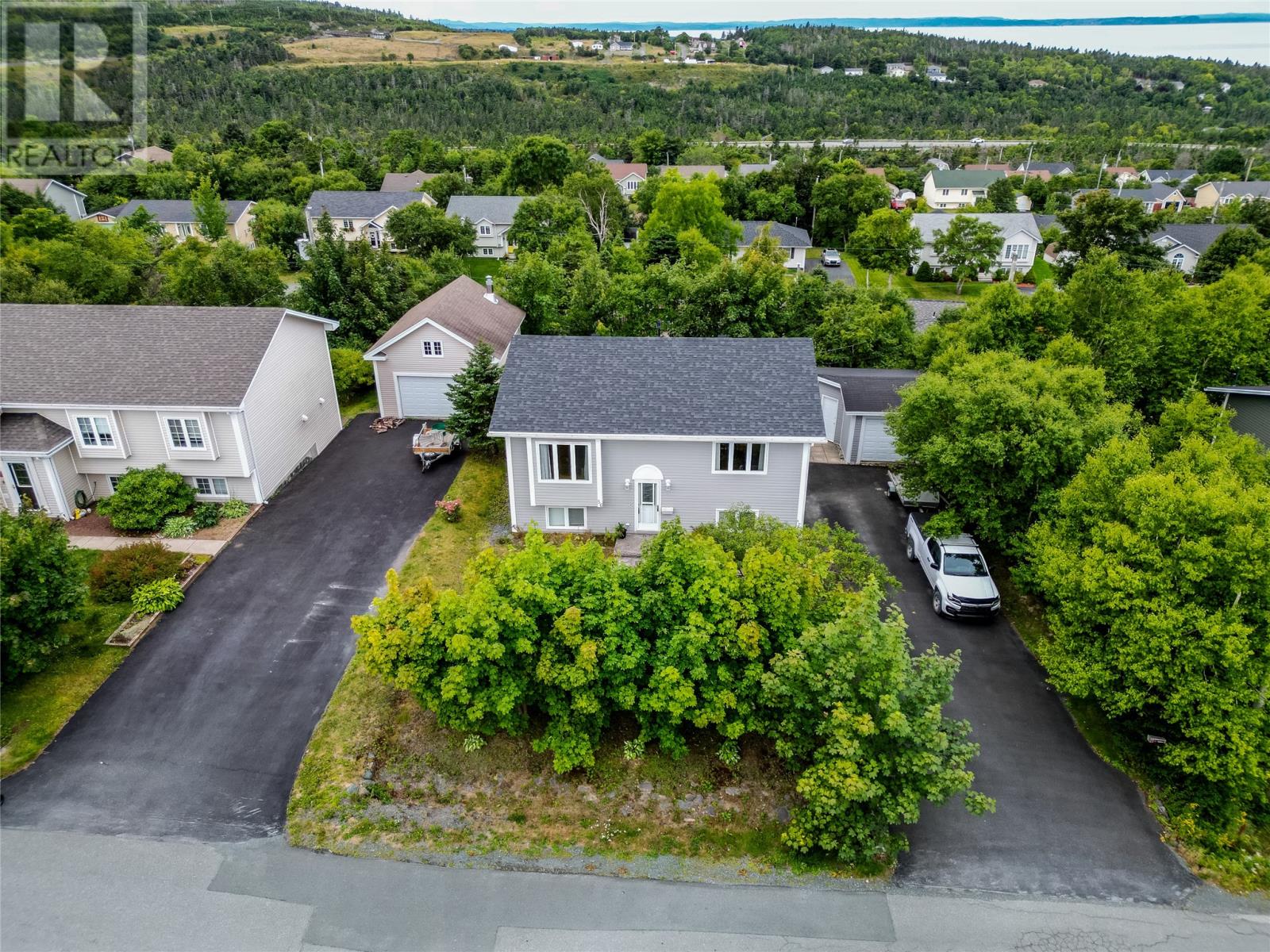 56 Sweetenwater Ave, Conception Bay South, NL A1W 5J2