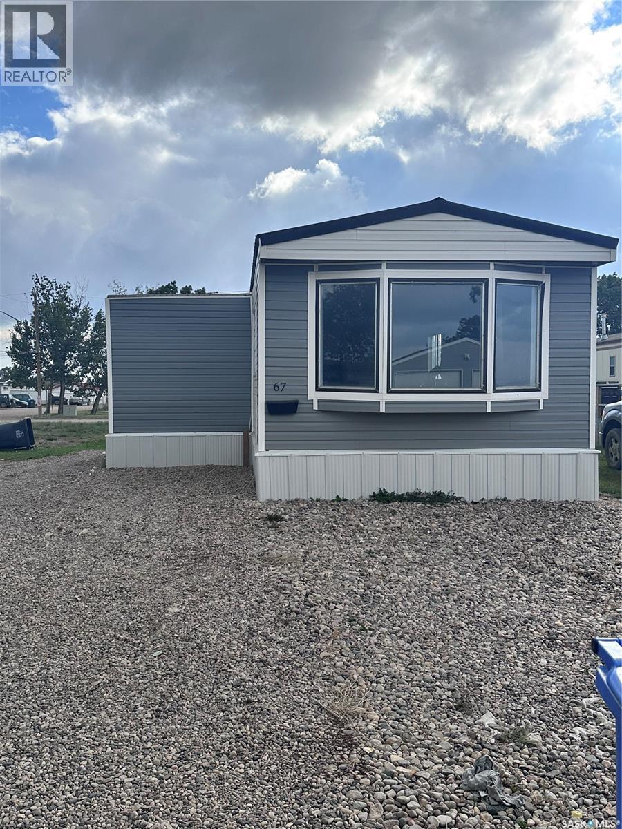 106 1st Avenue Se Unit 67, Weyburn, SK S4H 2J1
