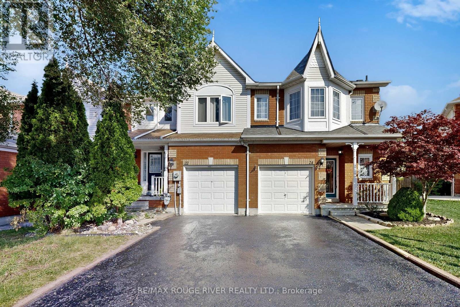 24 Jays Dr, Whitby, ON L1R 2P6