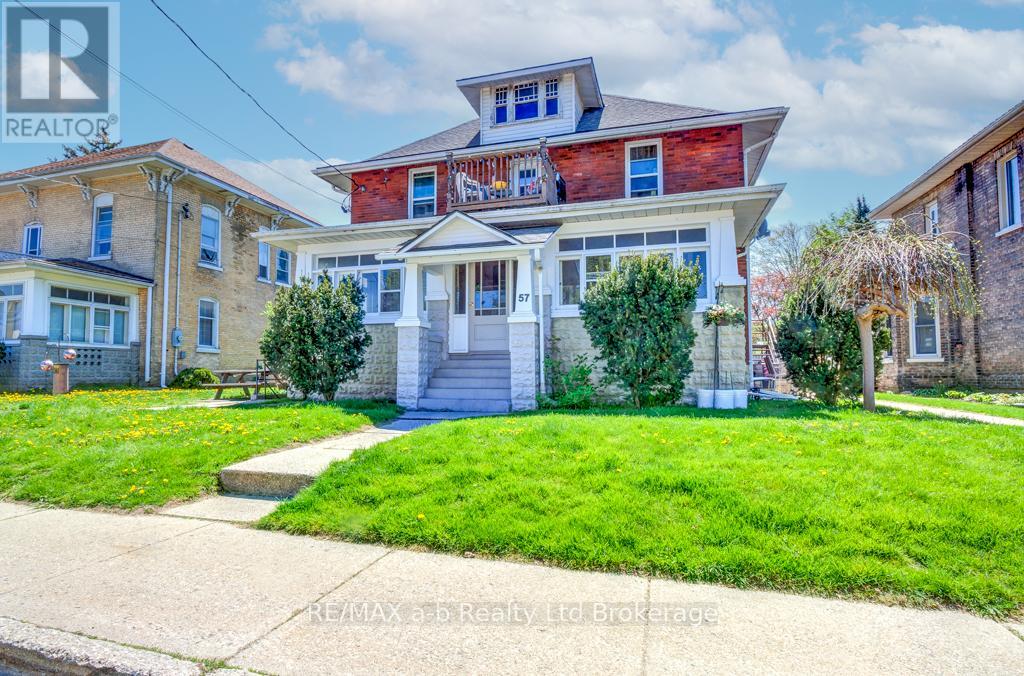 57 Baldwin St, Tillsonburg, ON N4G 2K4