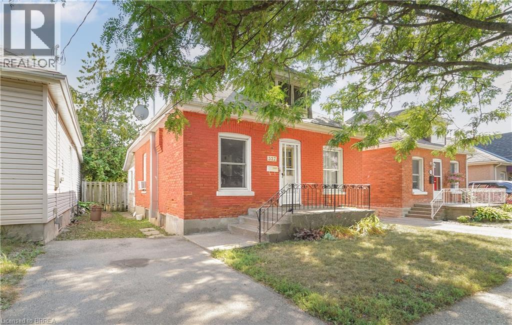 327 Sheridan St, Brantford, ON N3S 4R8