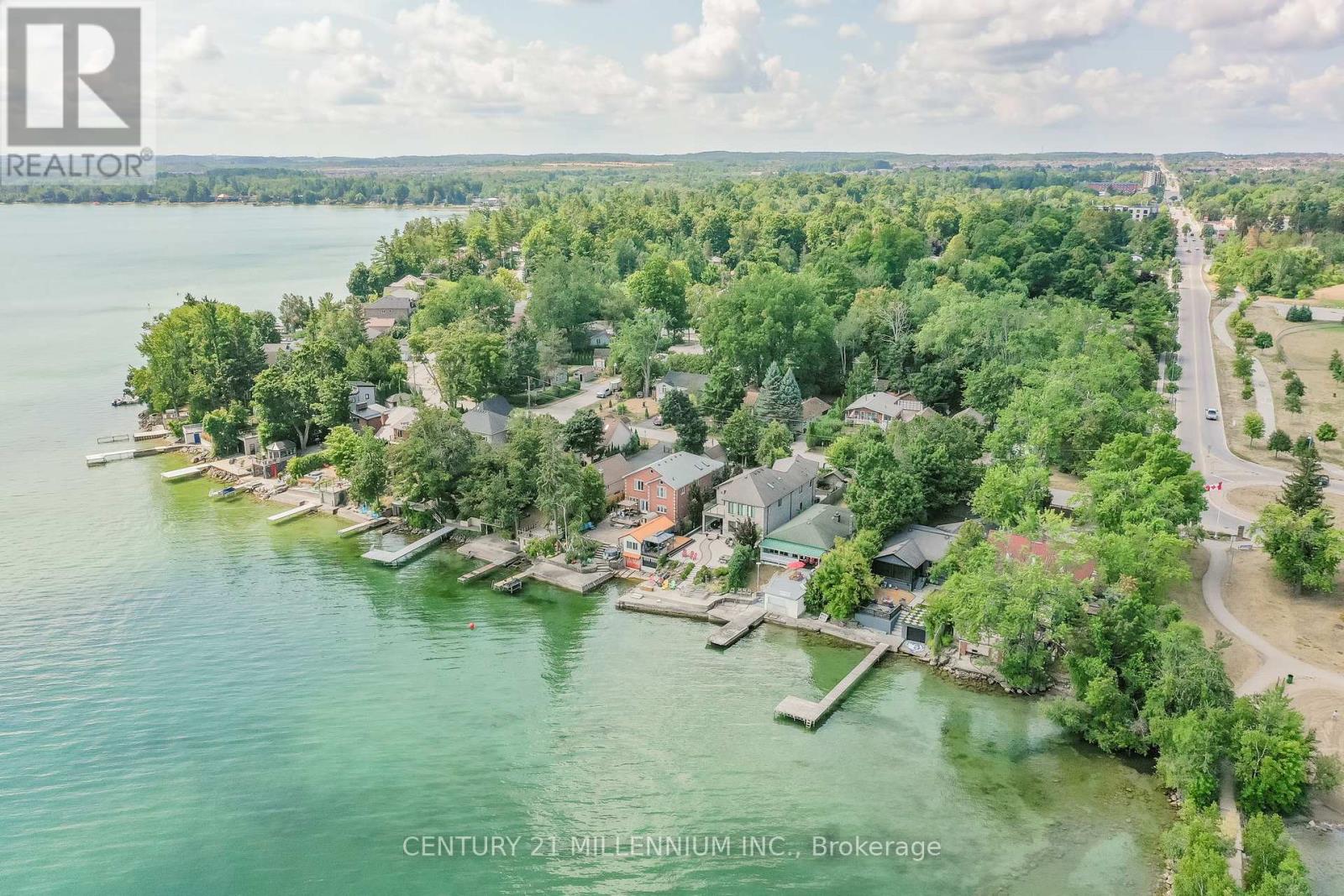 1964 Jans Blvd, Innisfil, ON L9S 4Z7