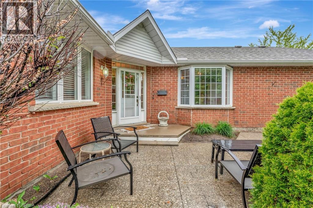 71 Beasley Crescent Unit 7, Cambridge, ON N1T 1P5