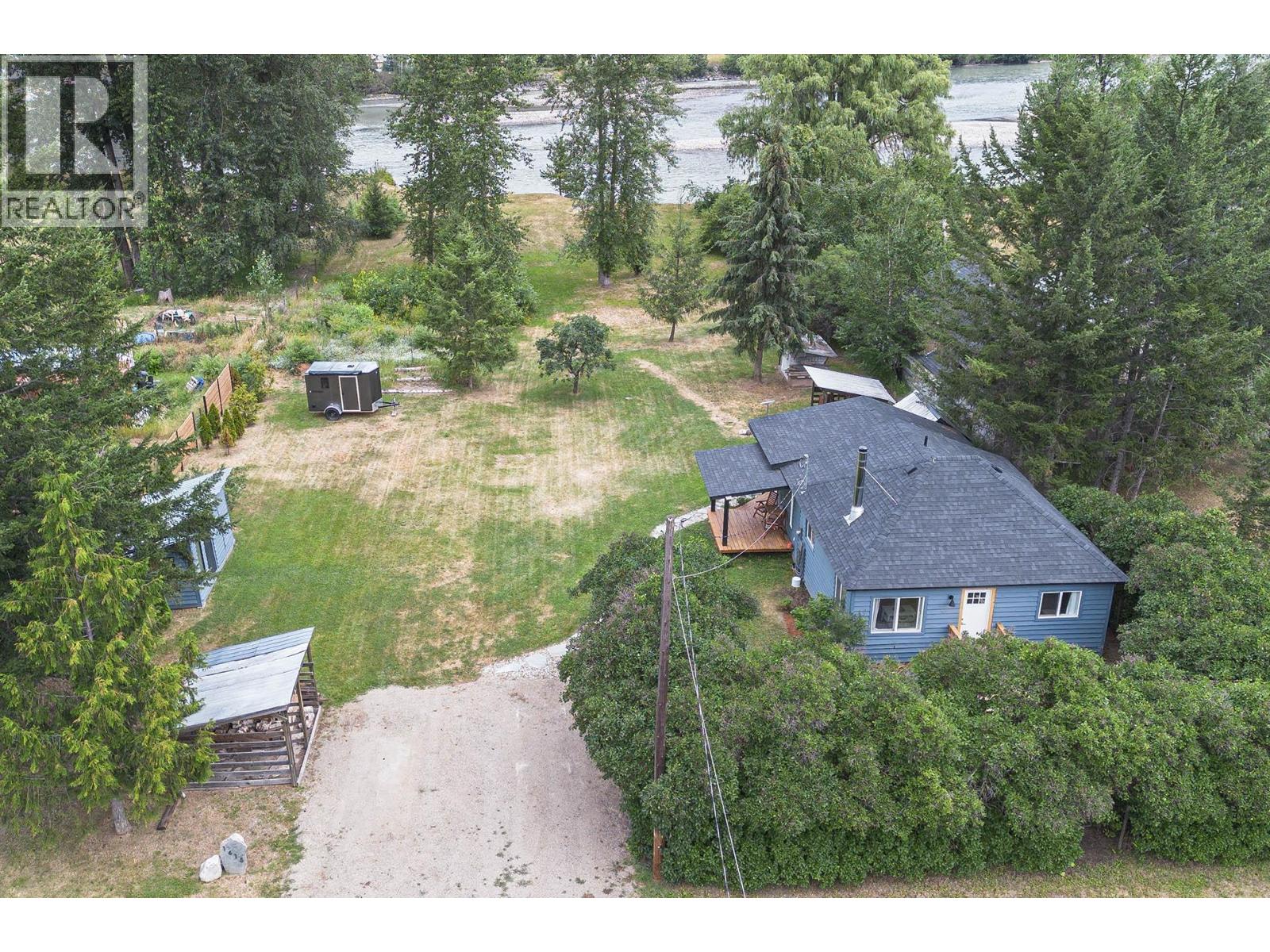 1615 Birch Island Lost Crk Rd, Clearwater, BC V0E 1N1
