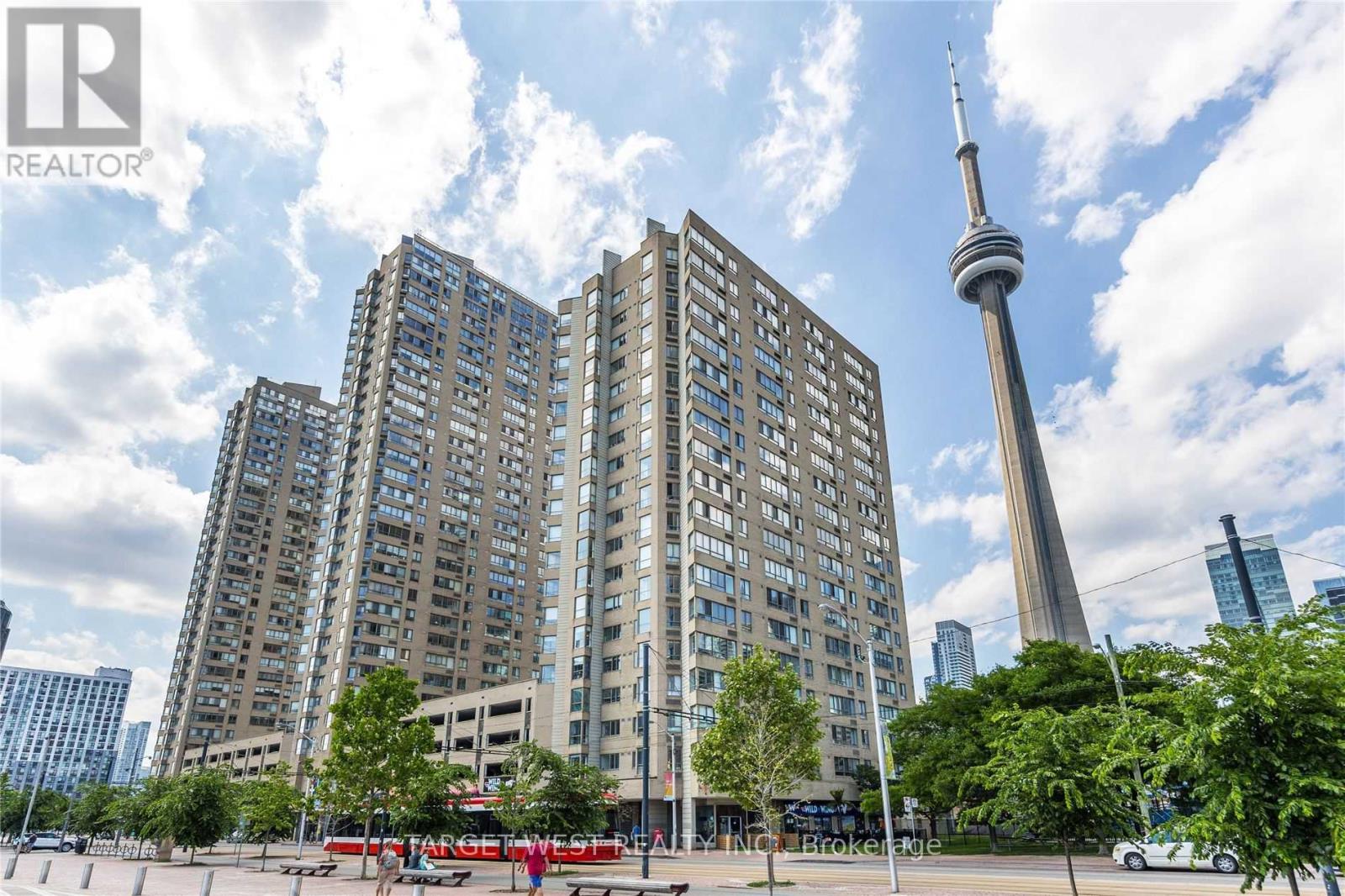 1903 250 Queens Quay W, Toronto, ON M5J 2N2