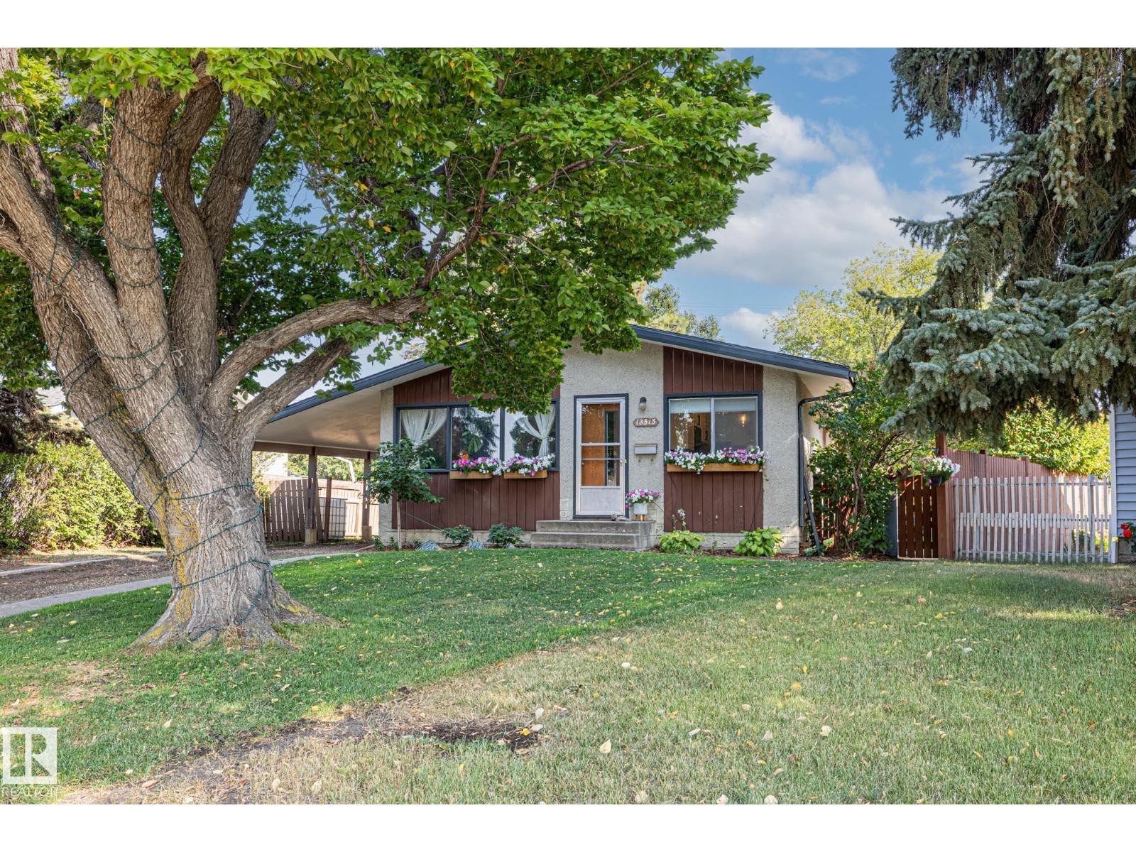 124 St Nw Unit 13515, Edmonton, AB T5L 0R7