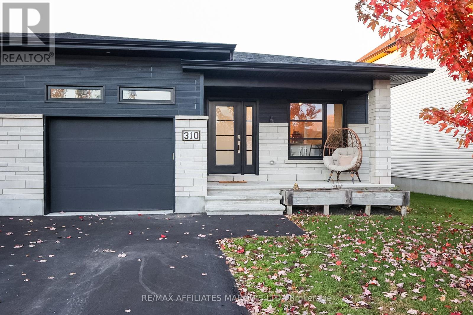 310 Moisson St, Russell, ON K0A 1W0