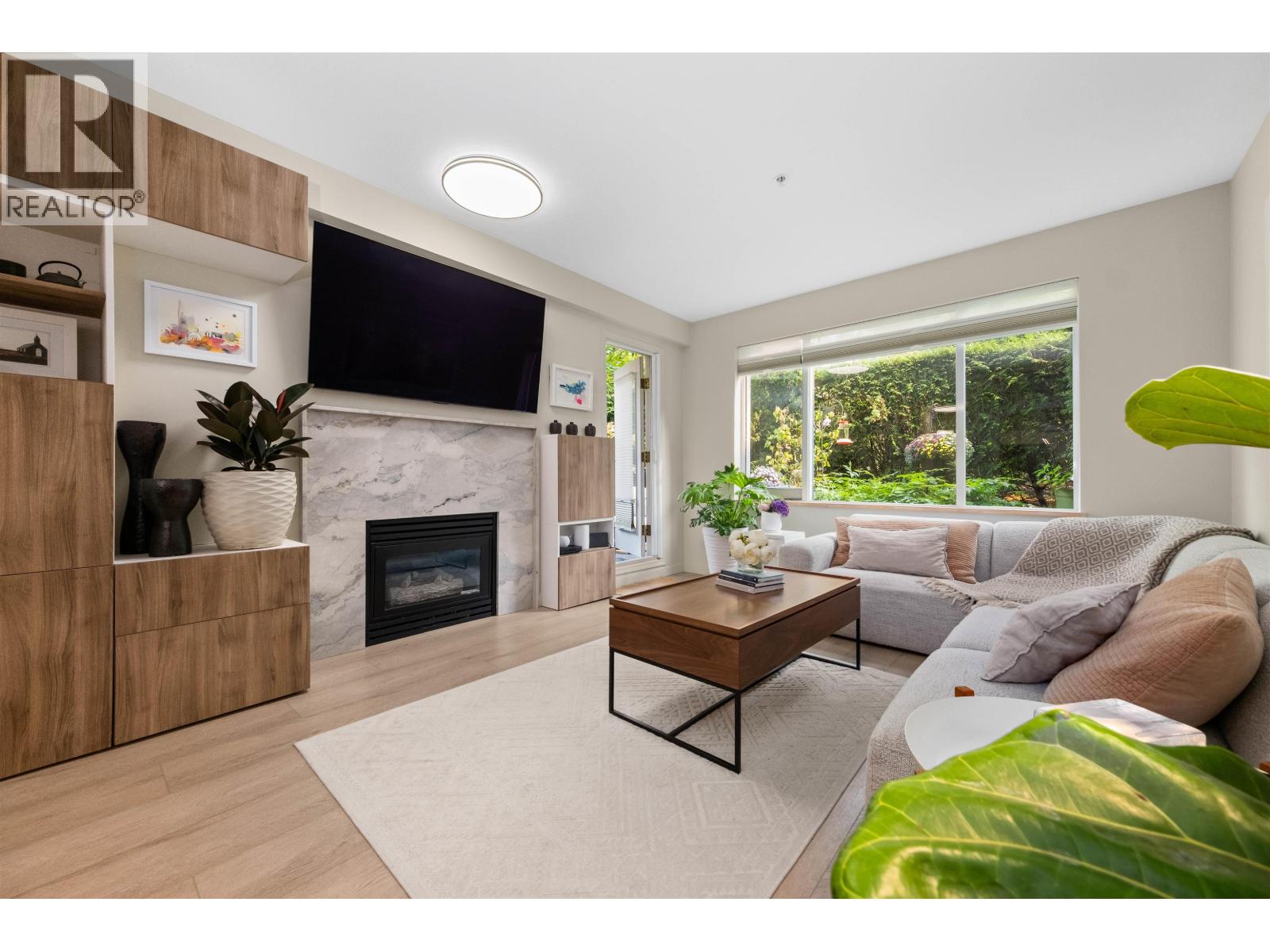 3608 Deercrest Drive Unit 210, North Vancouver, BC V7G 2S8