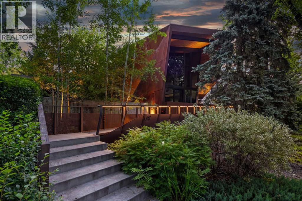 1308 Montreal Ave SW, Calgary, AB T2T 0Z6