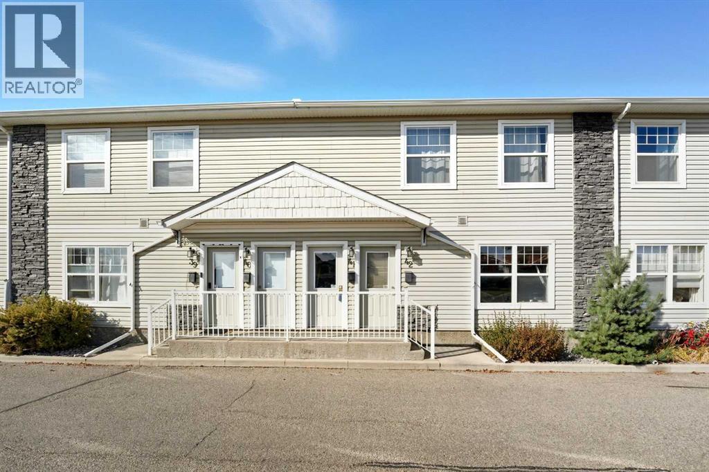 20 Jacobs Close Unit 41, Red Deer, AB T4P 4E1