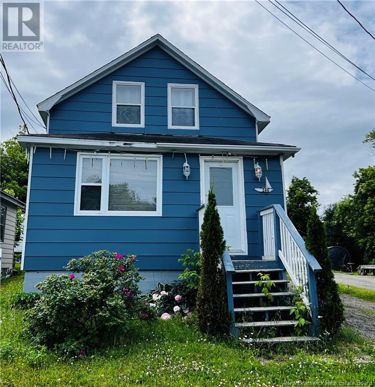 246 Dumaresq, Bathurst, NB E2A 1H8