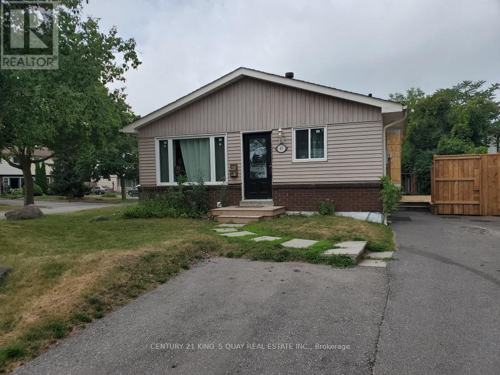 67 Ormond Dr, Oshawa, ON L1G 7E3