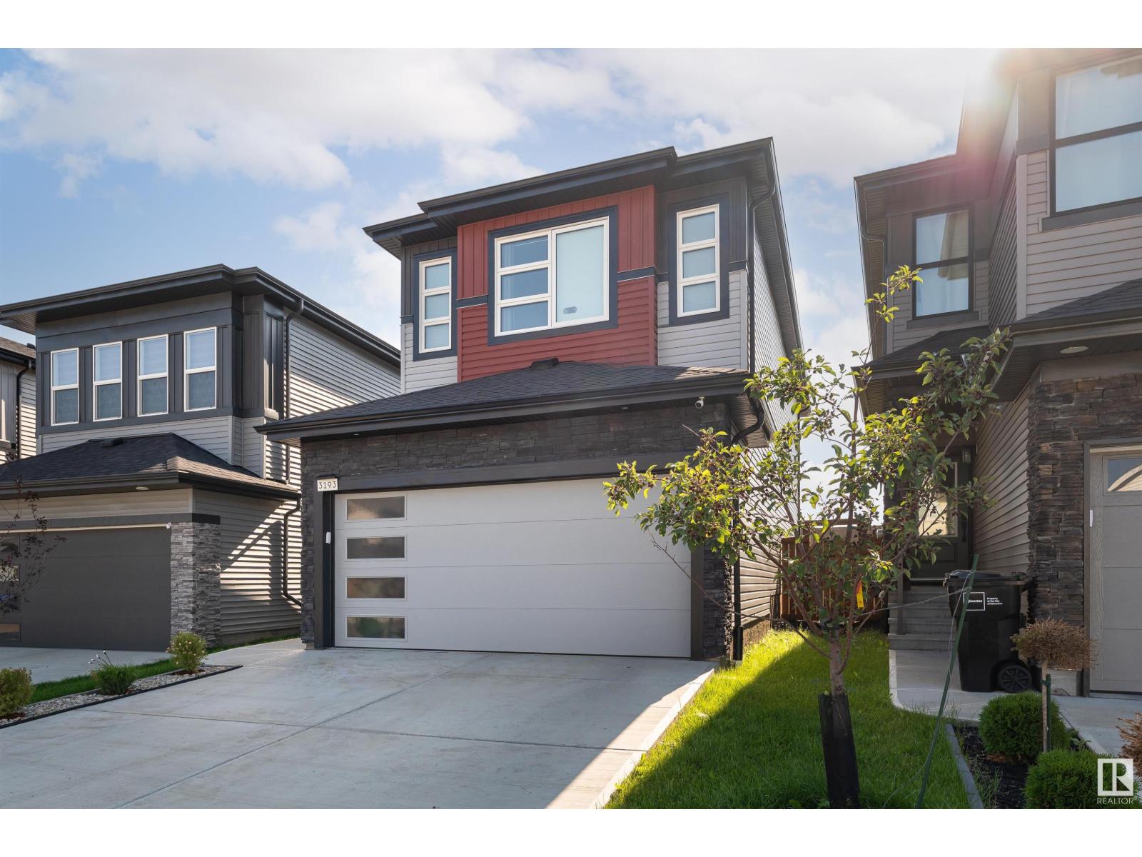 3193 Checknita Way SW, Edmonton, AB T6W 4W7