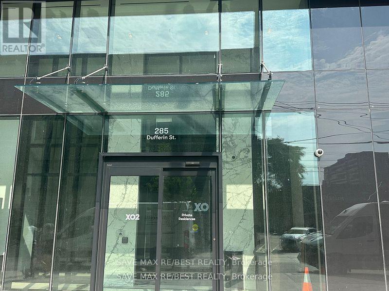 726 285 Dufferin St, Toronto South Parkdale, ON M6K 0J2