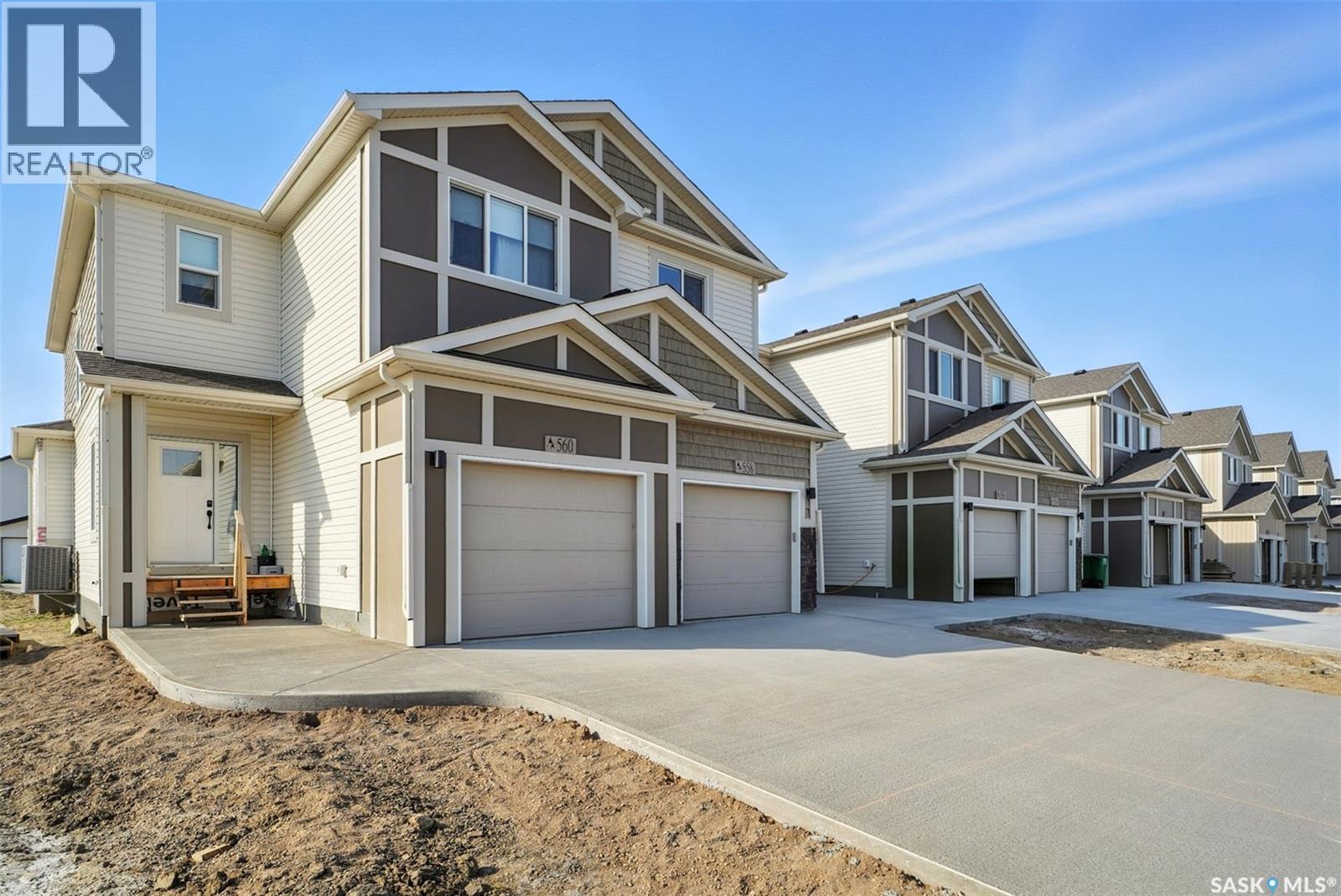 508 Myles Heidt Mnr, Saskatoon, SK S7W 1H9