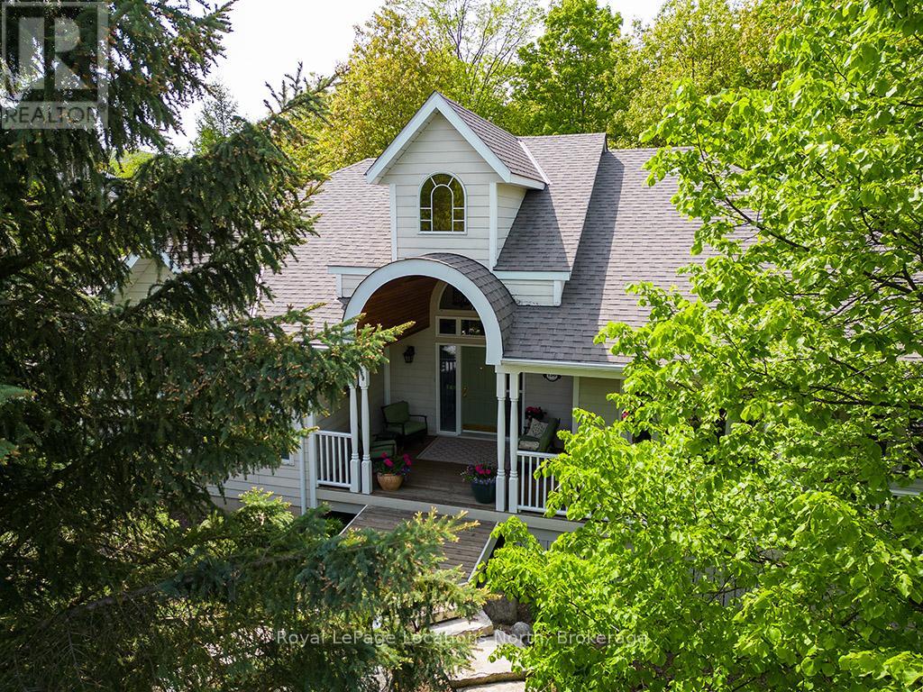 130 Davos Dr, The Blue Mountains, ON L9Y 0S9