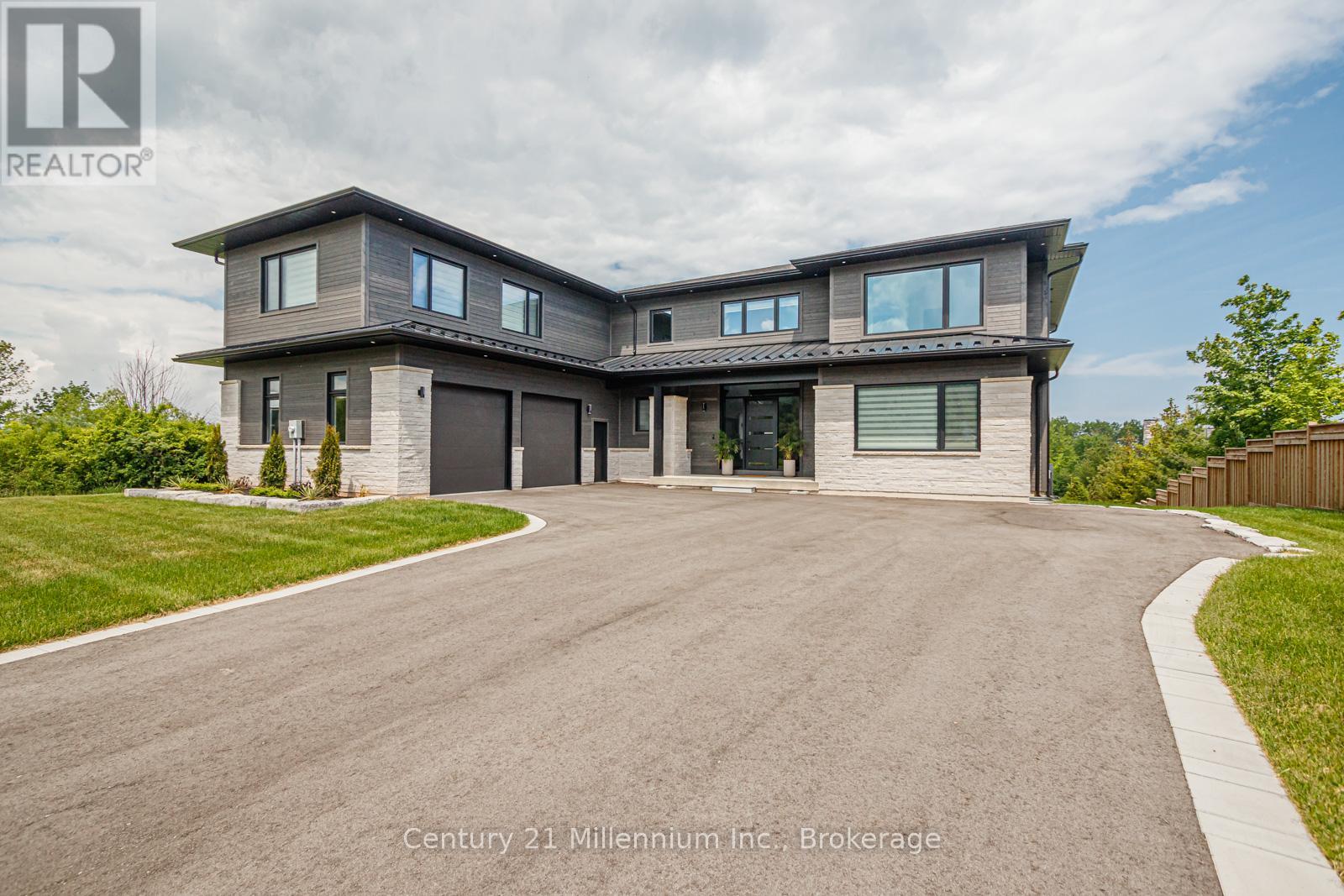 113 George Mcrae Rd, The Blue Mountains, ON N0H 1J0
