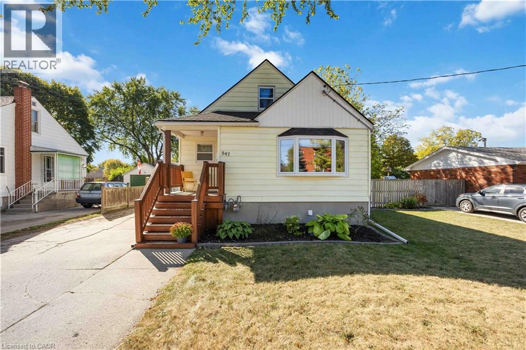 847 Wellington St, Sarnia, ON N7T 1J4