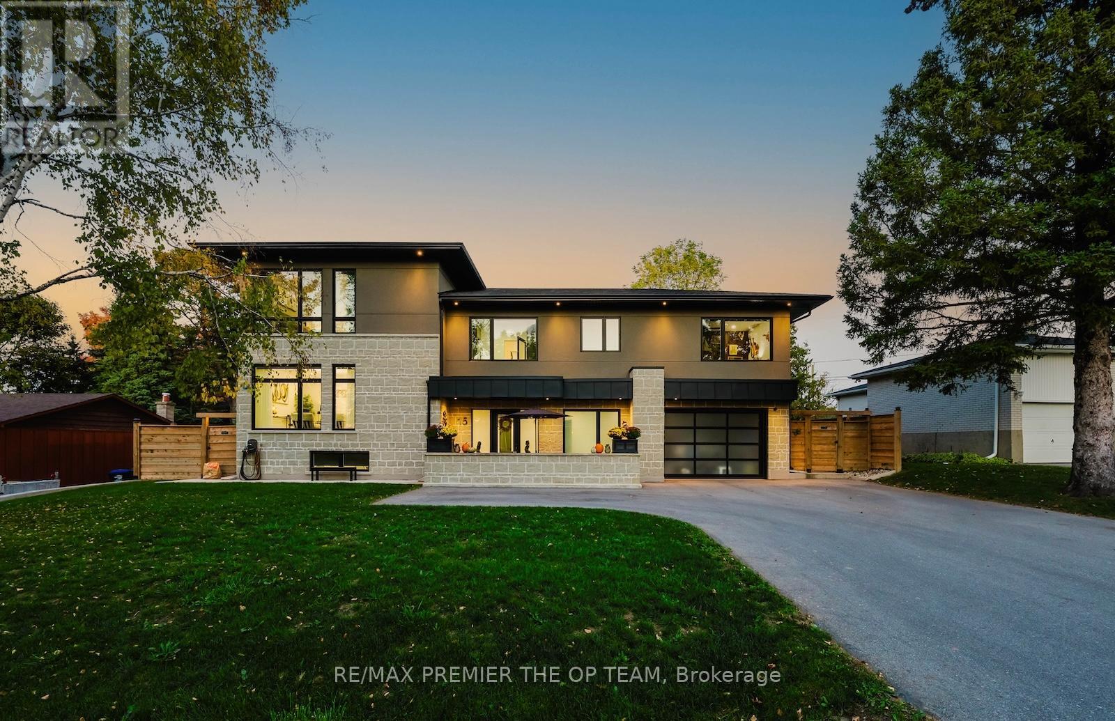 15 Rodcliff Rd, New Tecumseth, ON L0G 1W0