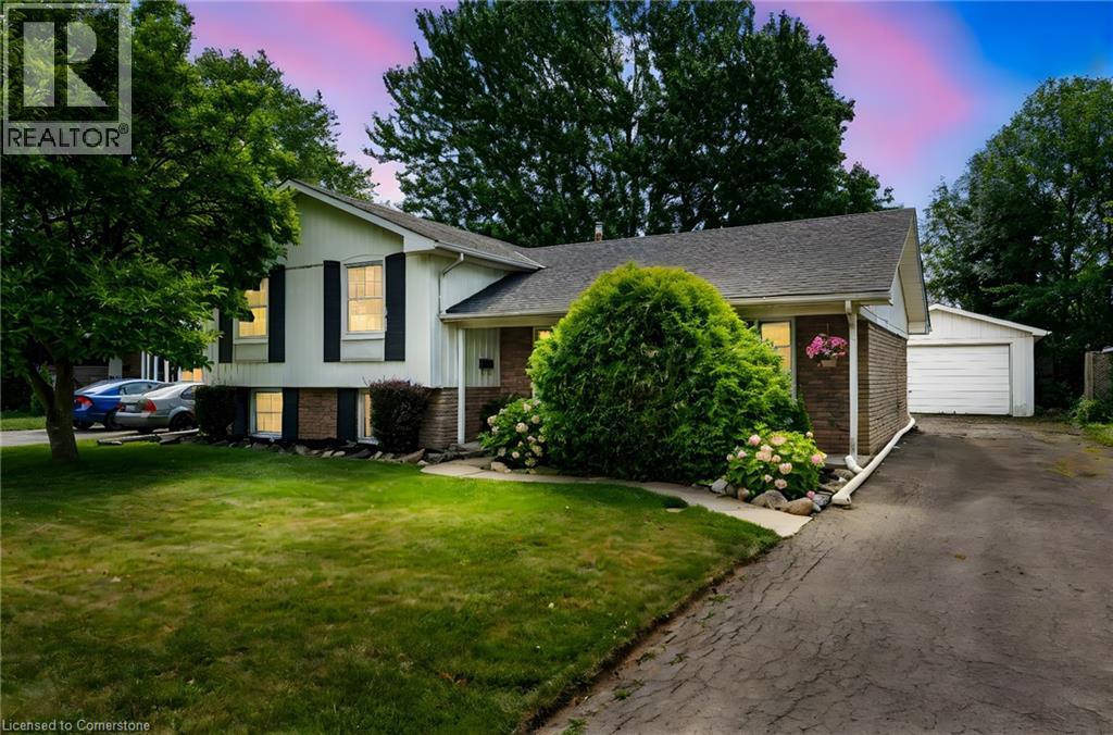 20 Mcgill St, Welland, ON L3C 3L3