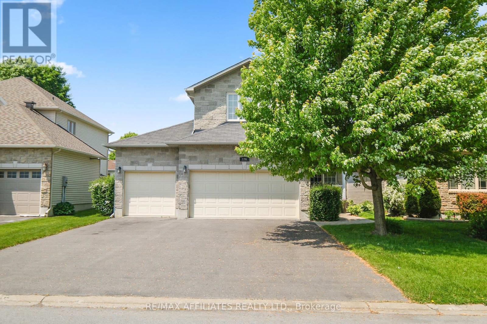 176 Topaze Cres, Clarence-Rockland, ON K4K 1J6