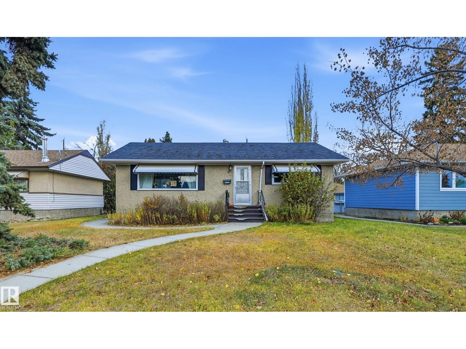 82 St Nw Unit 7131, Edmonton, AB T6C 2W9