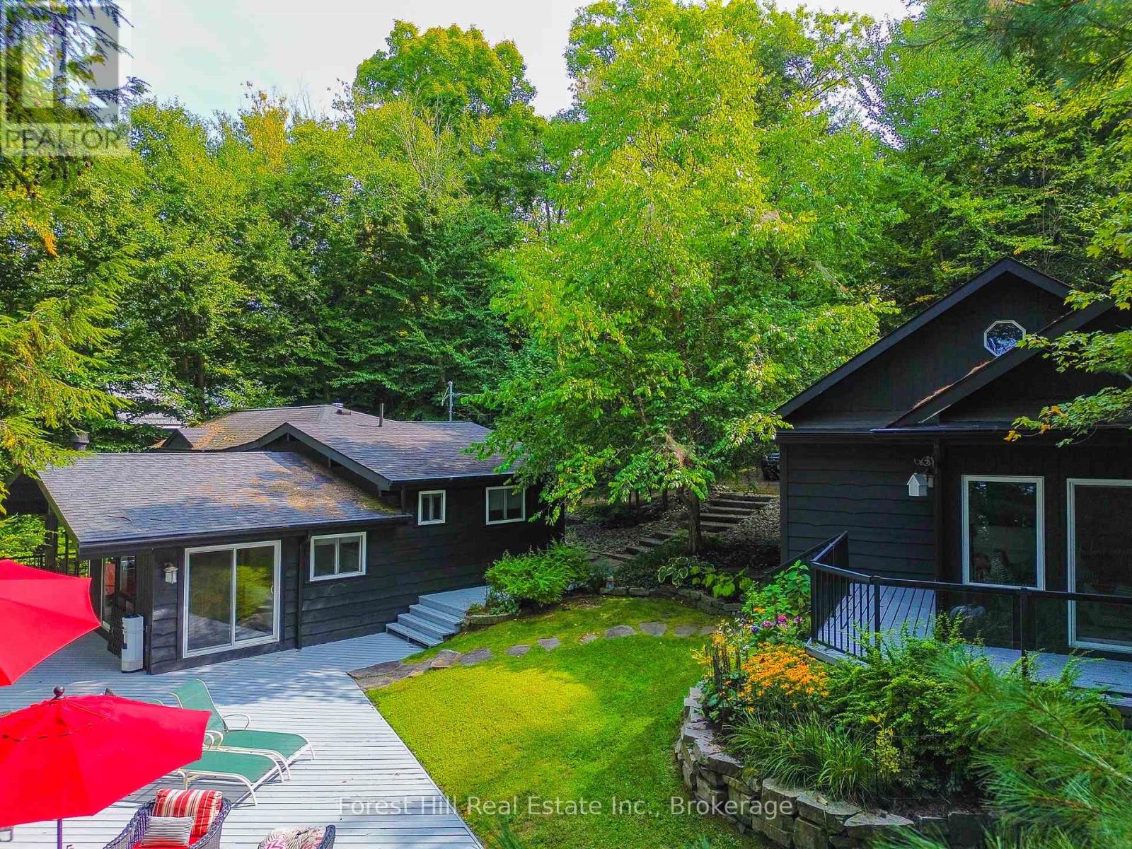 21 Lakeview Cres, Seguin, ON P2A 0B2