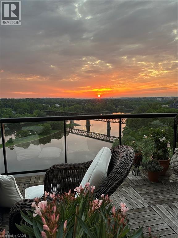 170 Water Street N Unit Uph4, Cambridge, ON N1R 3B6