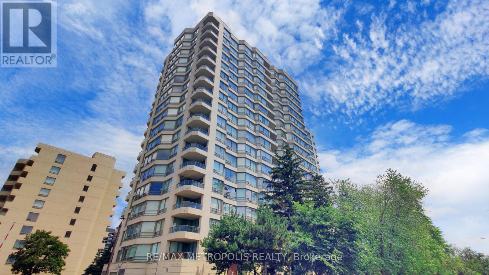 1609 75 King St E, Mississauga, ON L5A 4G5